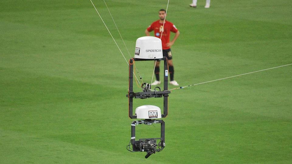 Mengenal Spidercam, Menyulap Tayangan Sepakbola Jadi Lebih Indah